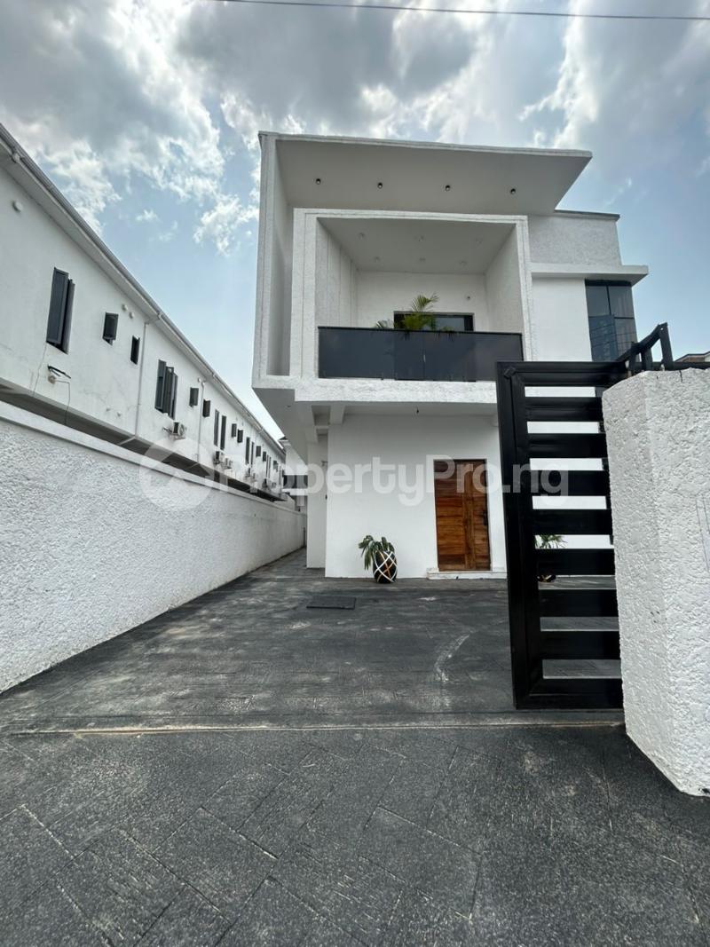 5 bedroom House for sale Ikota Lekki Lagos
