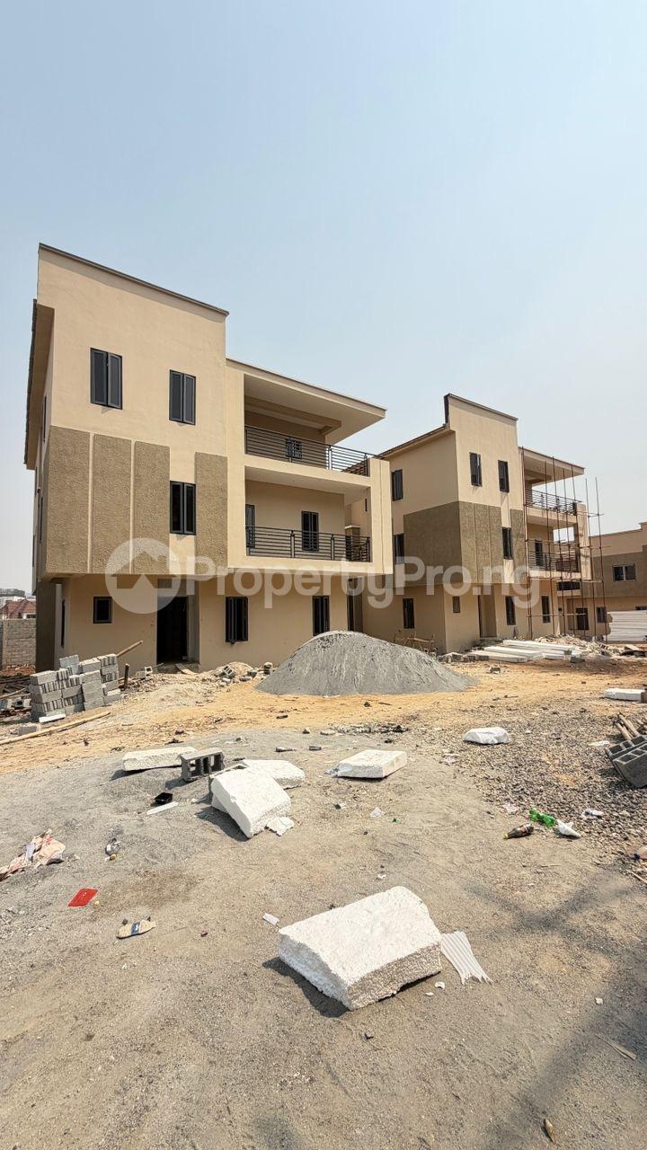 5 bedroom House for sale Apo Resettlement Apo Abuja