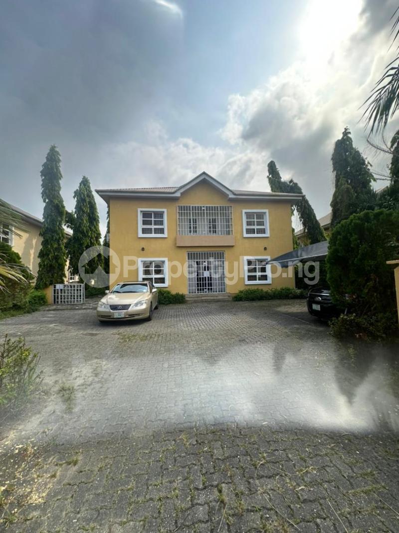 5 bedroom House for sale Chevron Drive Lekki Lagos