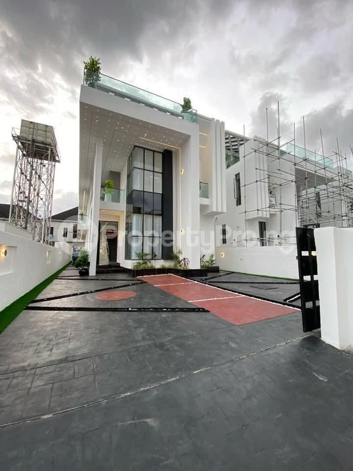 5 bedroom House for sale Ikota Lekki Lagos