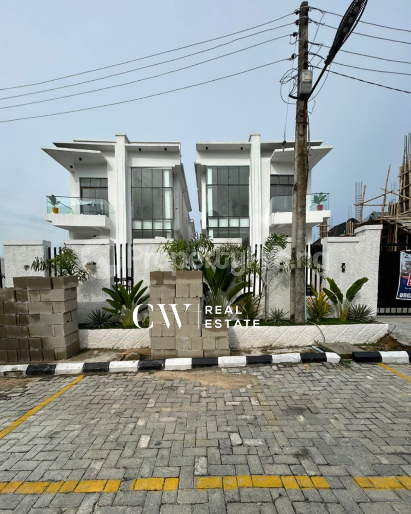 5 bedroom House for sale Chevron Lekki Lagos