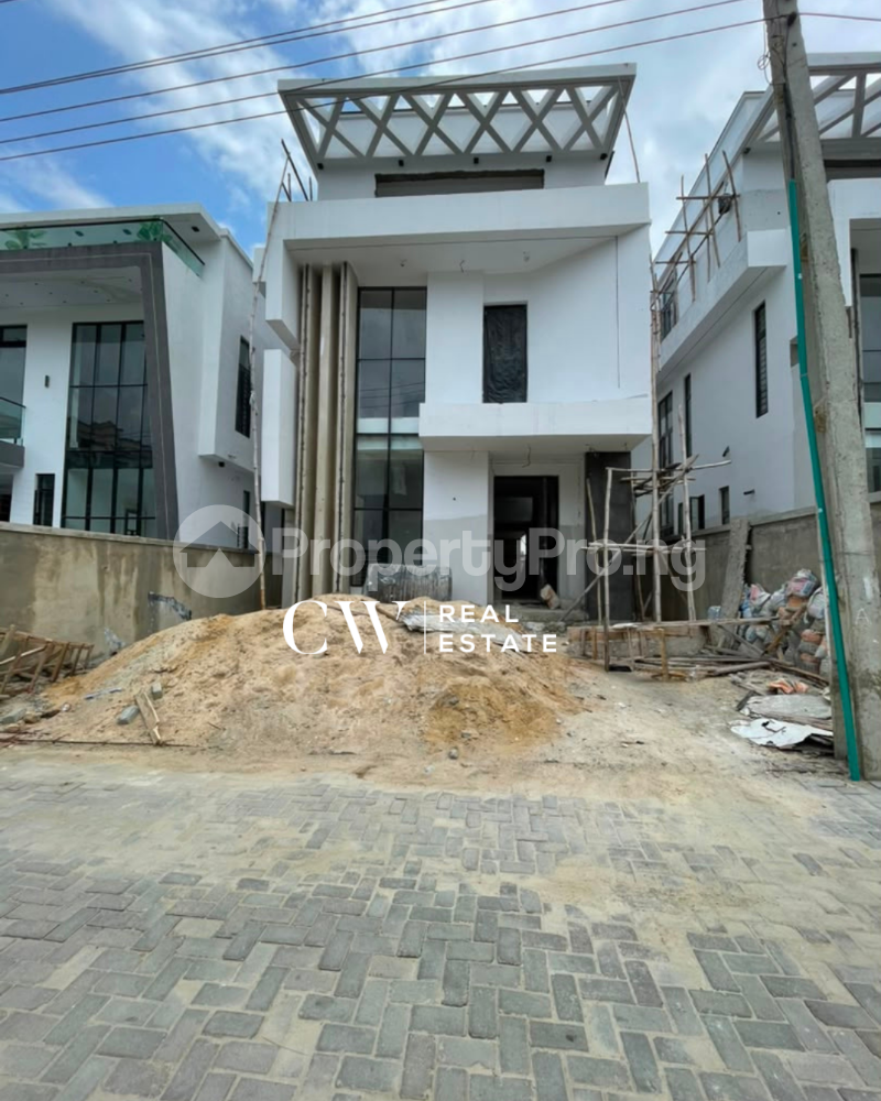 5 bedroom House for sale Chevron Lekki Lagos