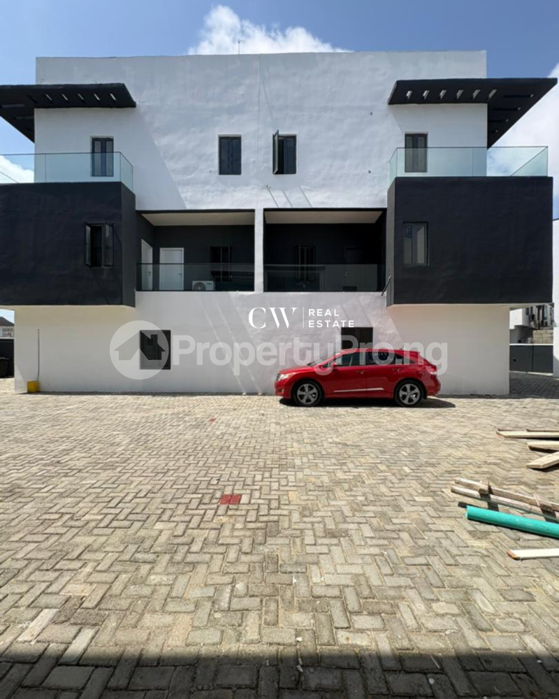 5 bedroom House for sale Ikota Lekki Lagos