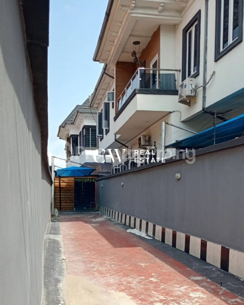 5 bedroom House for rent Osapa london Lekki Lagos