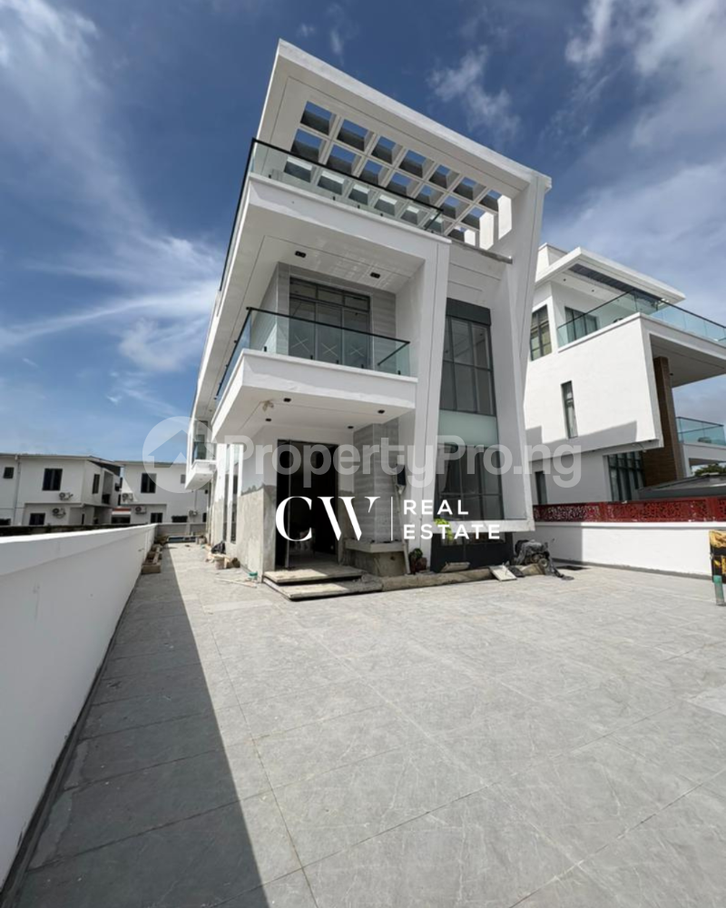 5 bedroom House for sale Lekki Lagos