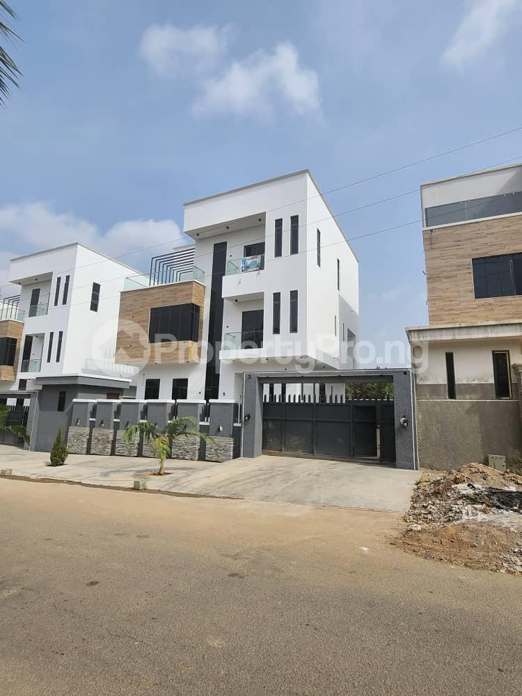5 bedroom House for sale Gwarinpa Abuja
