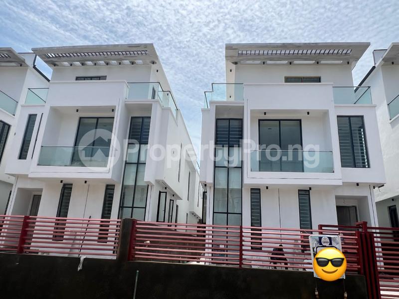 5 bedroom House for sale Toll Gate chevron Lekki Lagos