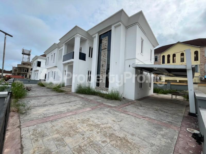 5 bedroom House for sale Off Lekki Epe Express Sangotedo Ajah Lagos