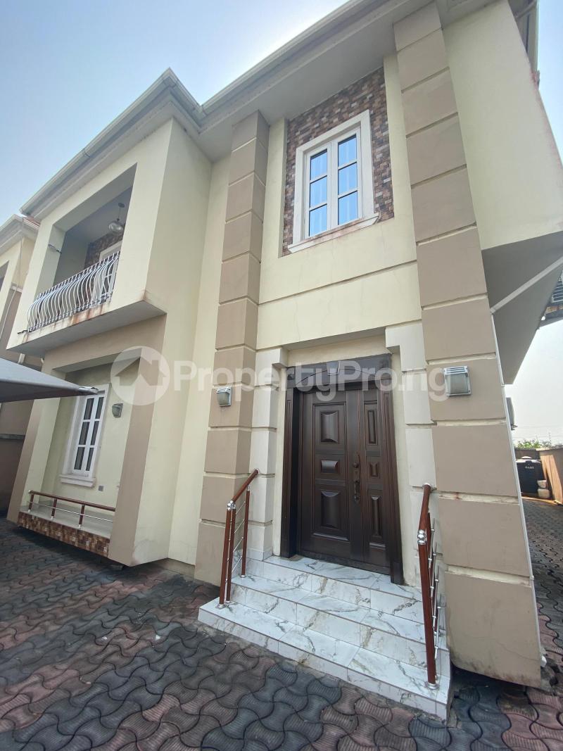 5 bedroom Flat / Apartment for rent chevron Lekki Lagos