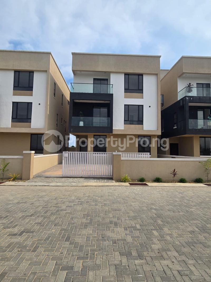5 bedroom House for sale Osapa london Lekki Lagos