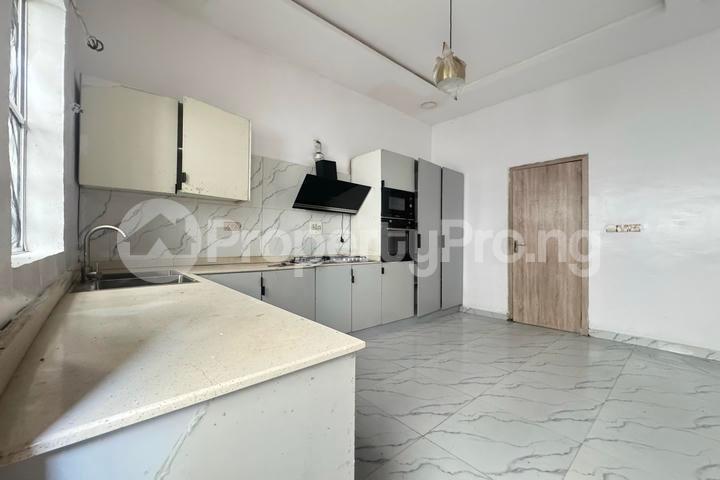5 bedroom House for sale Jadeville Estate Chevron Alternative Route Lekki Lagos