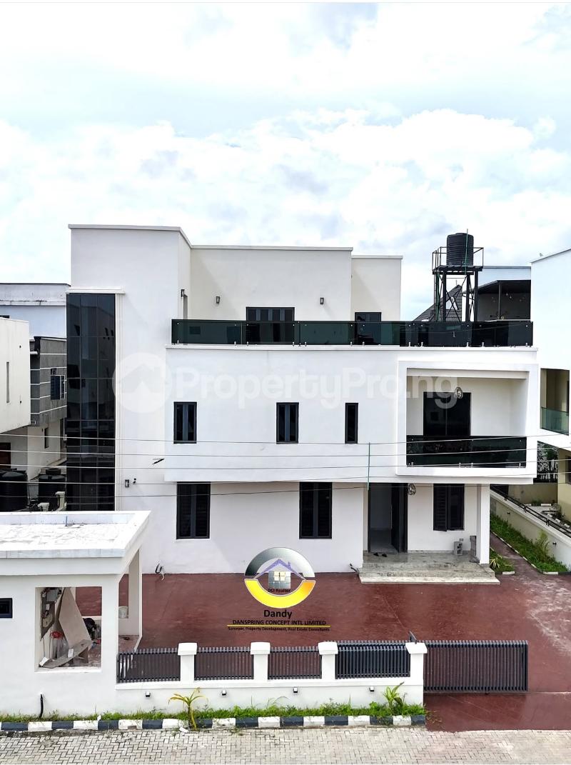 5 bedroom House for sale Osapa london Lekki Lagos