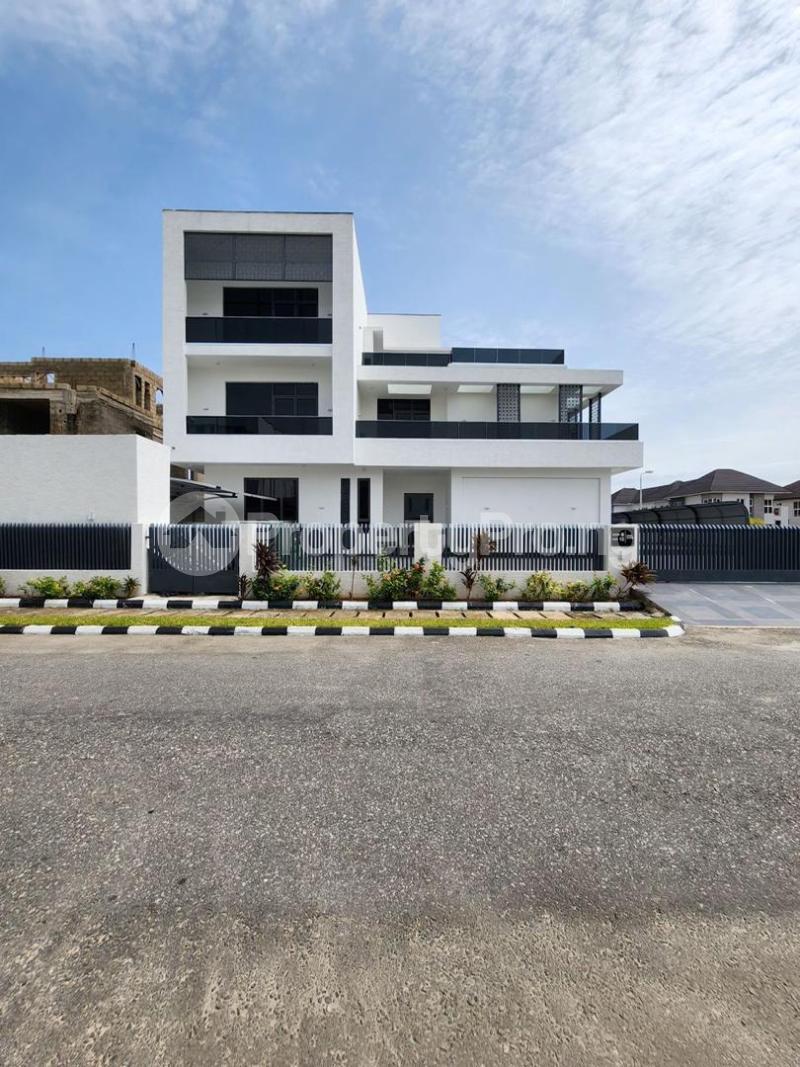 5 bedroom House for sale Pinnock Beach Estate Lekki Lagos - 0