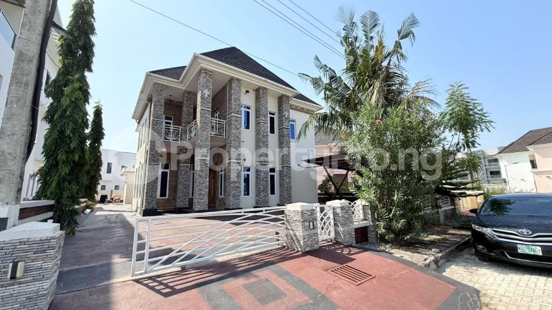 5 bedroom House for sale Off Ogombo Road Ajah Lagos