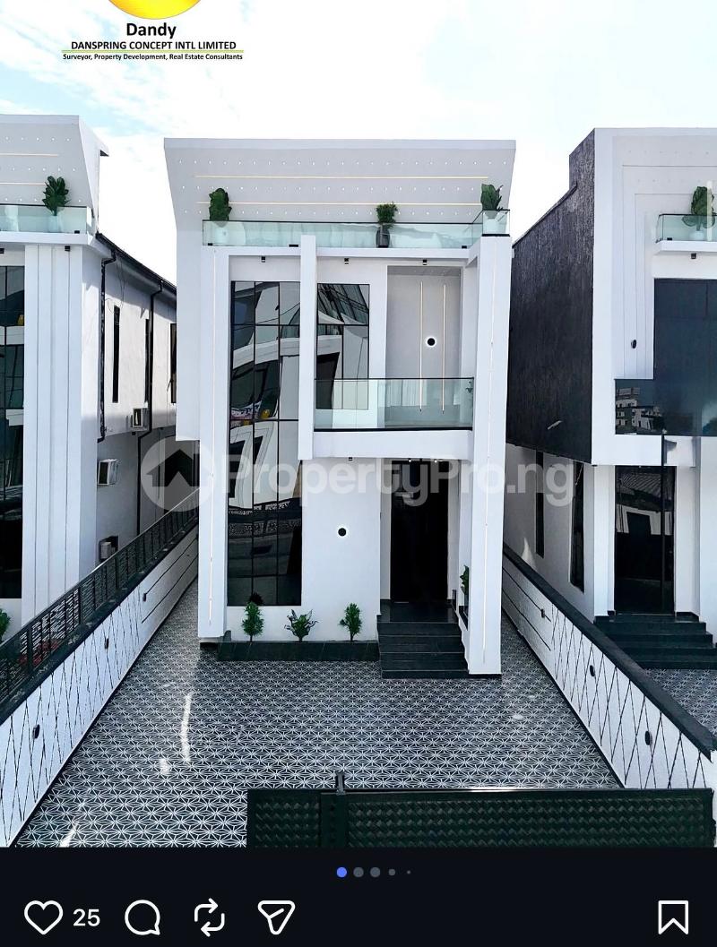 5 bedroom House for sale Chevron Lekki Lagos