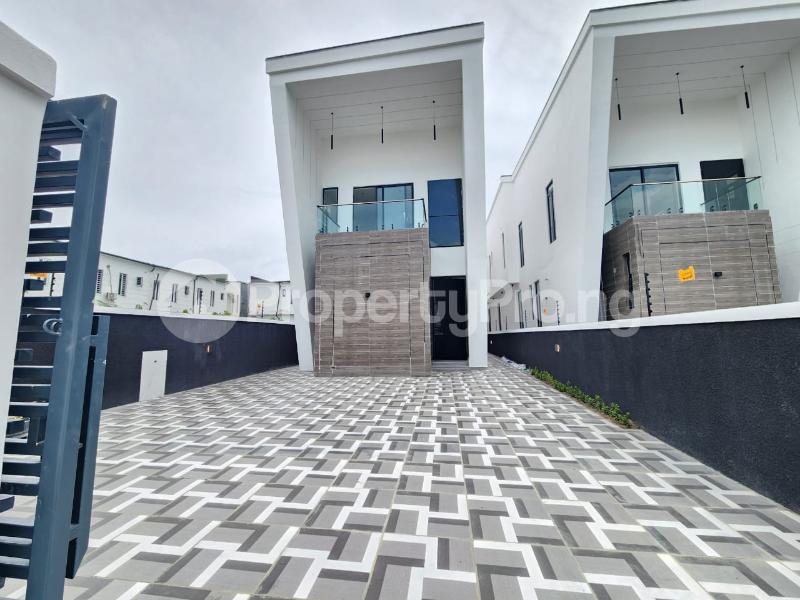 5 bedroom House for sale chevron Lekki Lagos