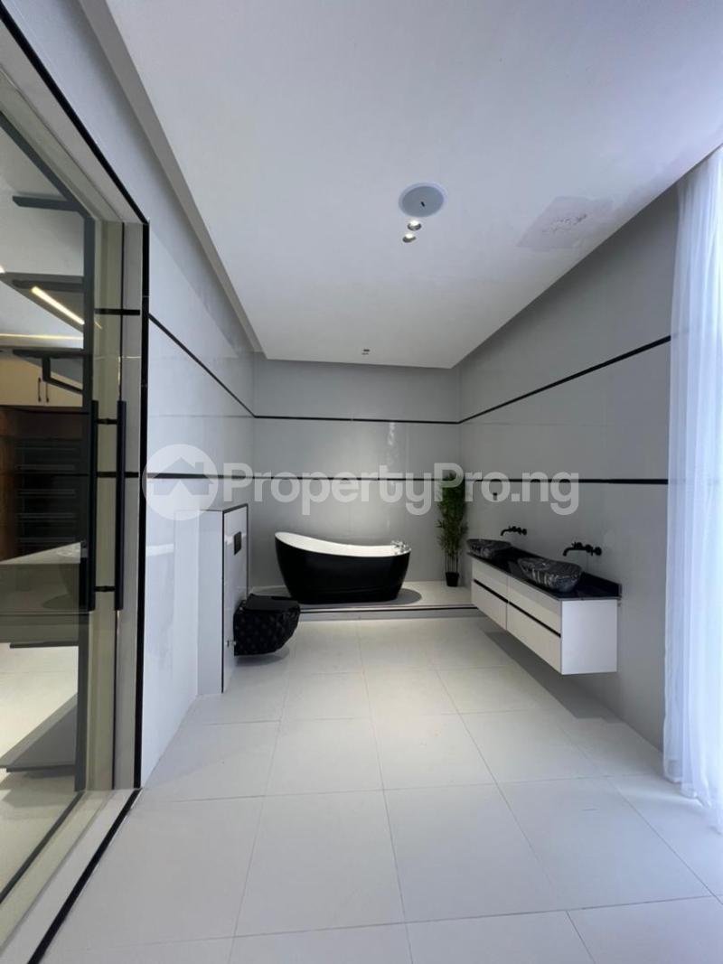 6 bedroom House for sale Osapa london Lekki Lagos