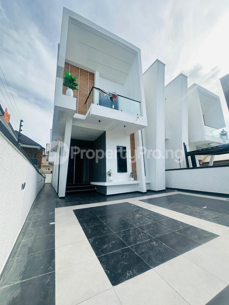 4 bedroom House for sale Ajah Lagos