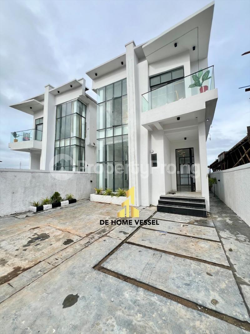 5 bedroom House for sale Chevron Lekki Lagos