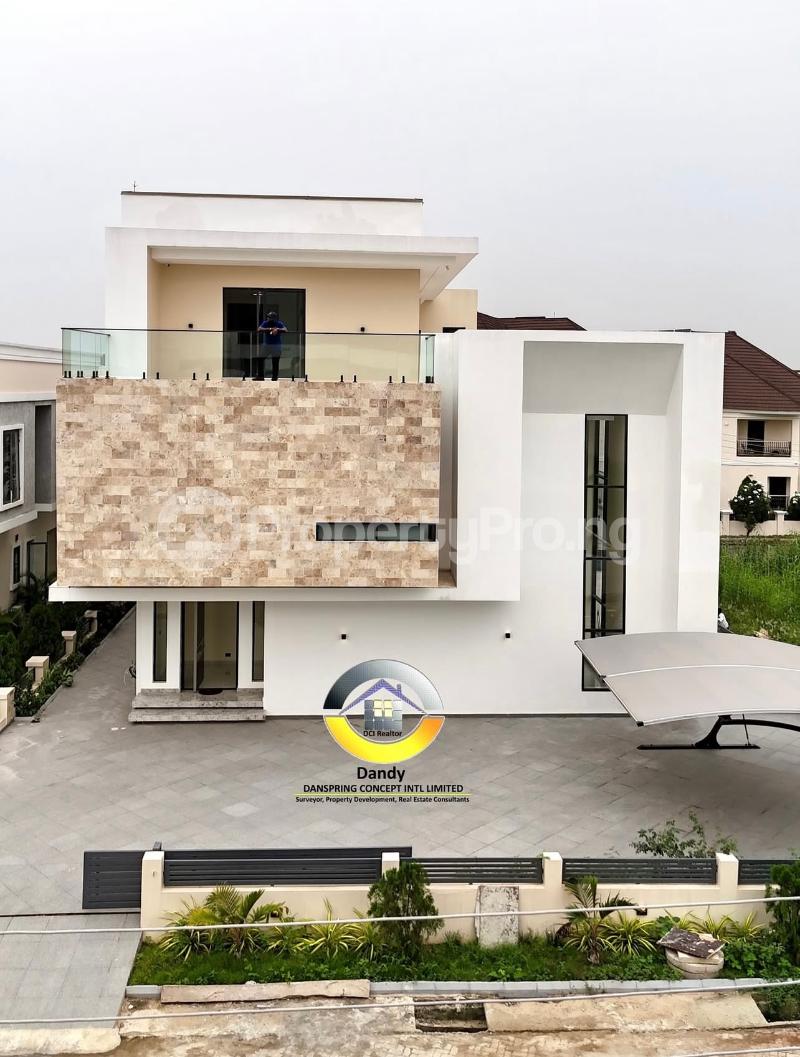 5 bedroom House for sale Chevron Lekki Lagos