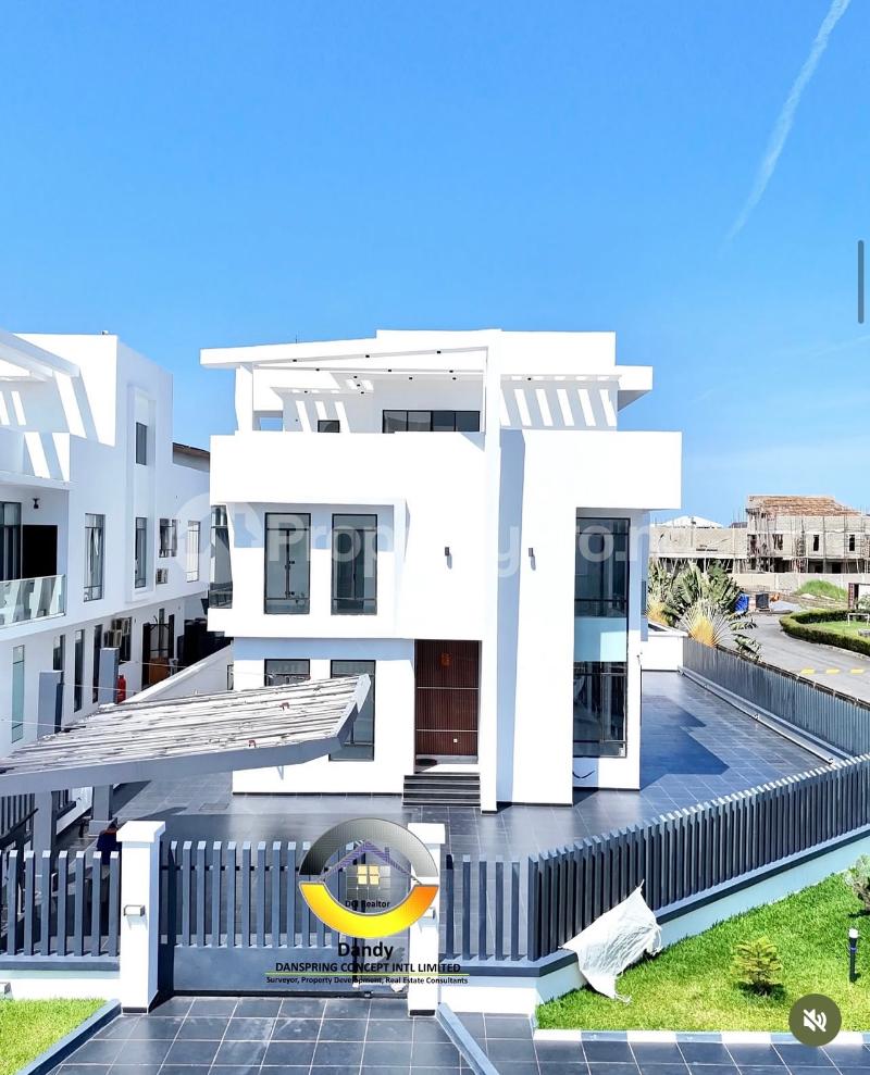 5 bedroom House for sale Osapa london Lekki Lagos
