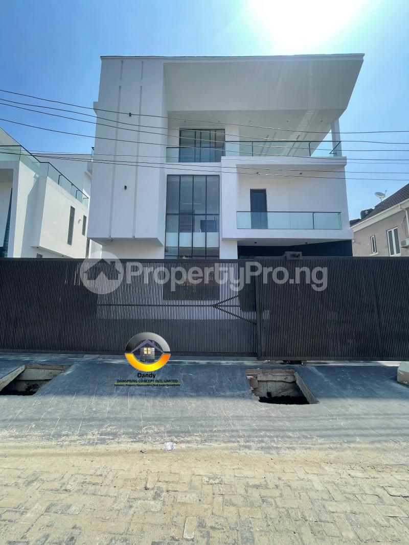 5 bedroom House for sale Osapa london Lekki Lagos