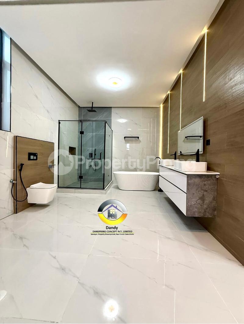 5 bedroom House for sale chevron Lekki Lagos