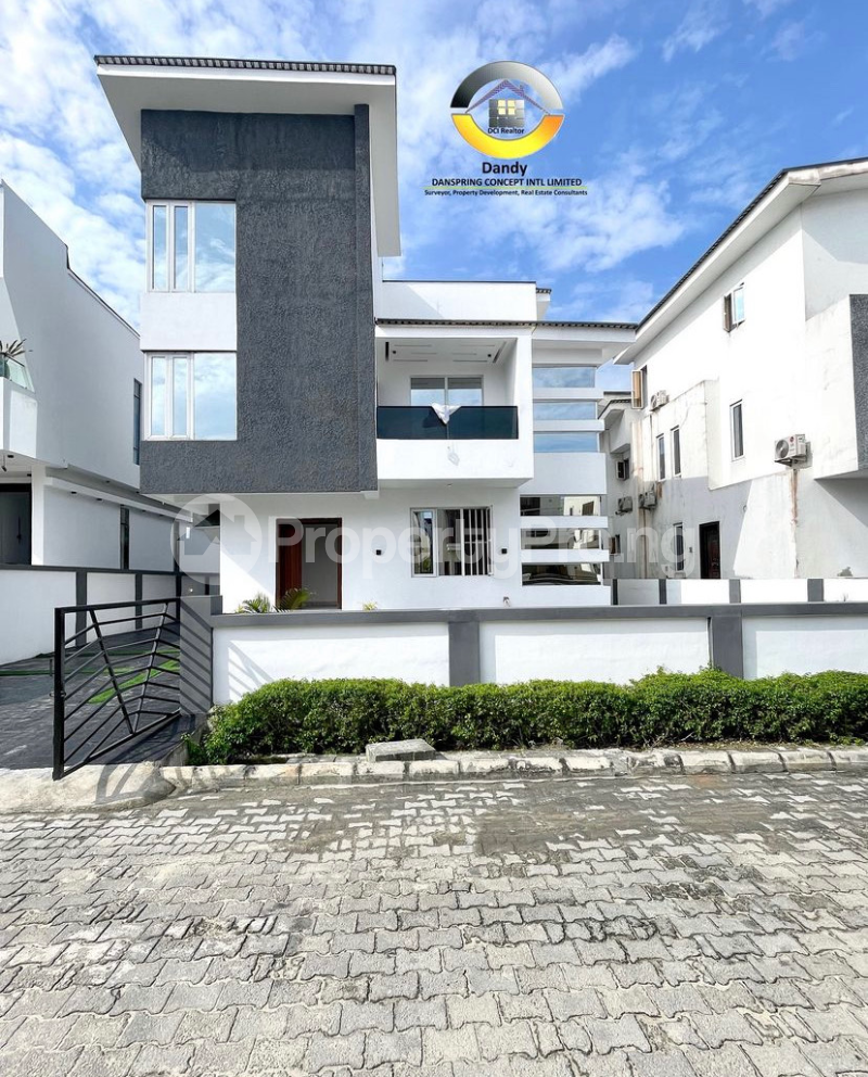 5 bedroom House for sale chevron Lekki Lagos