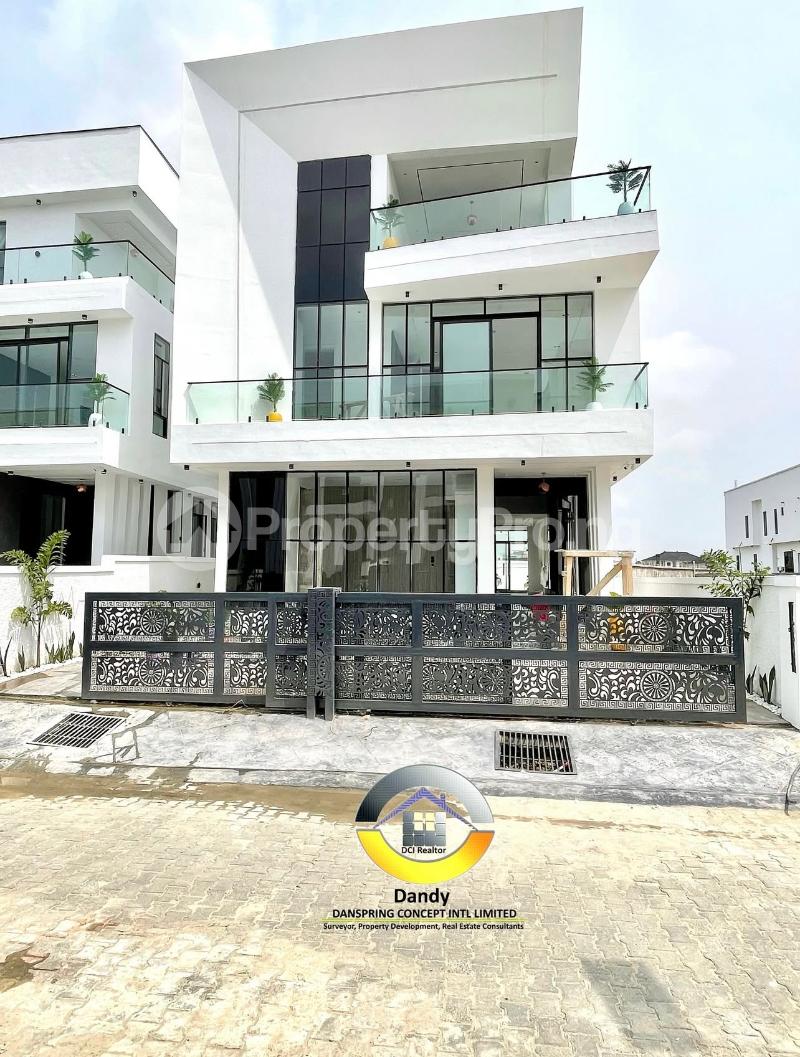 5 bedroom House for sale Chevron Lekki Lagos