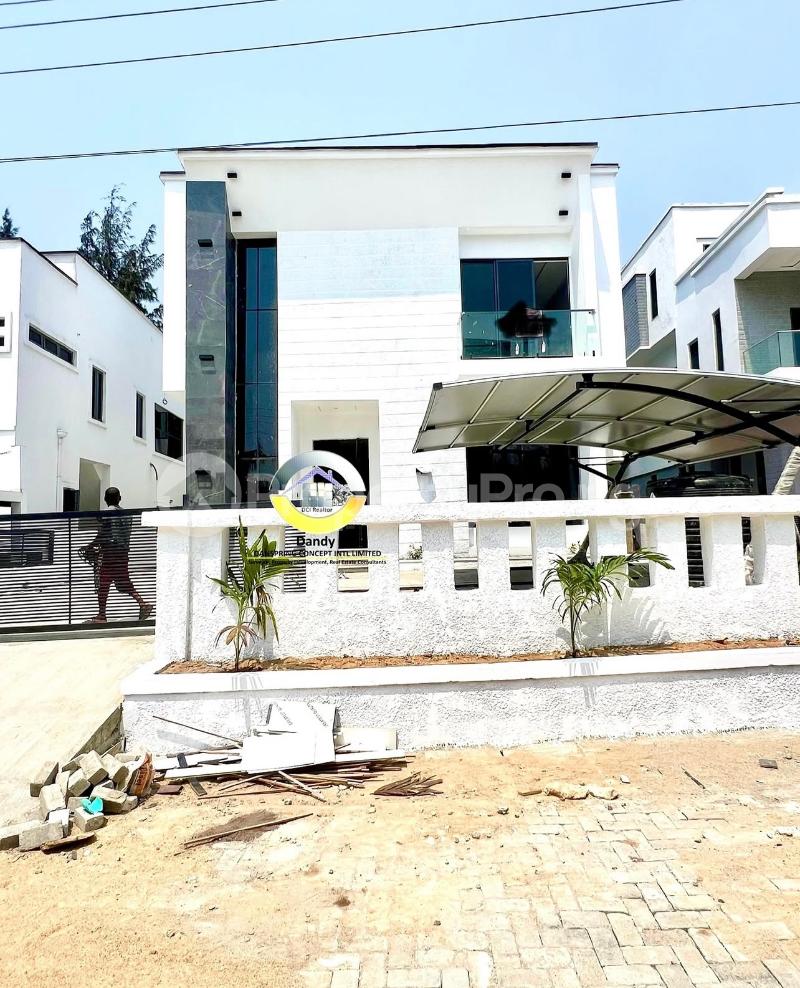 5 bedroom House for sale Lekki Lagos