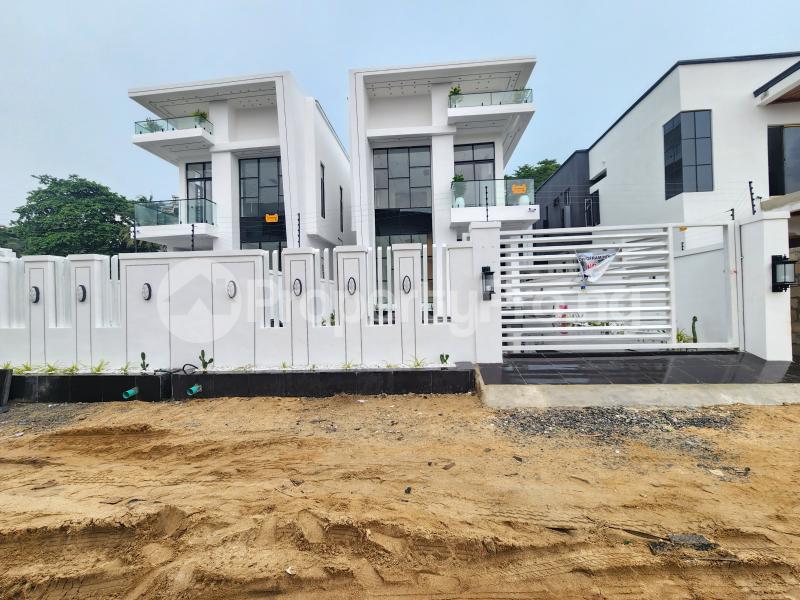 5 bedroom House for sale chevron Lekki Lagos