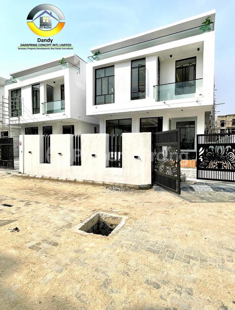 5 bedroom House for sale Chevron Lekki Lagos