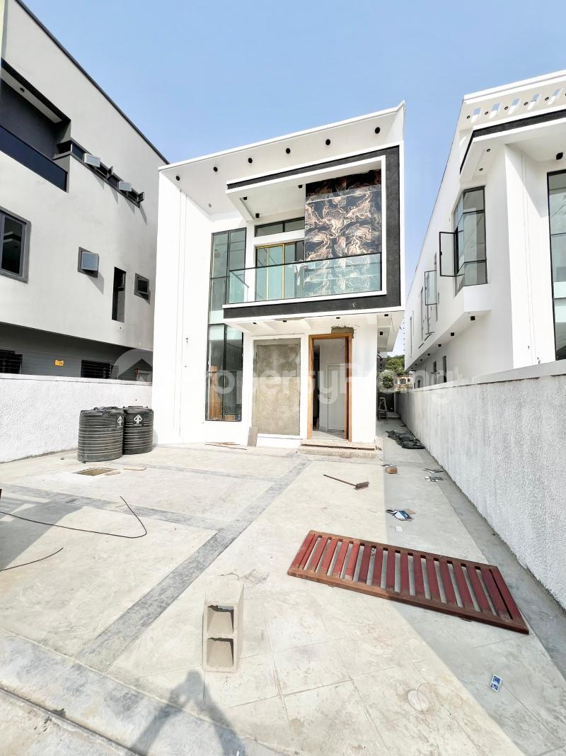 5 bedroom House for sale chevron Lekki Lagos