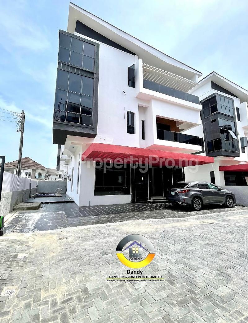 5 bedroom House for sale Ologolo Lekki Lagos