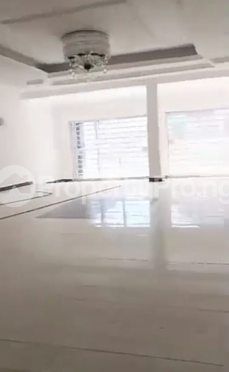 5 bedroom House for rent Guzape Abuja