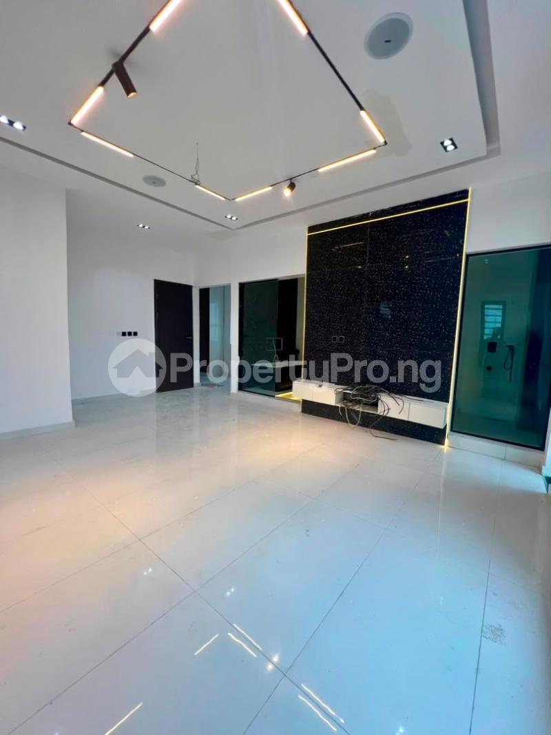 5 bedroom House for sale Chevron Toll Gate Lekki Lagos