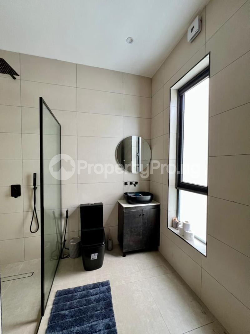 5 bedroom House for sale Lekki Lagos