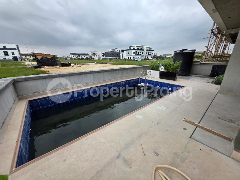 5 bedroom House for sale Lekki Lagos