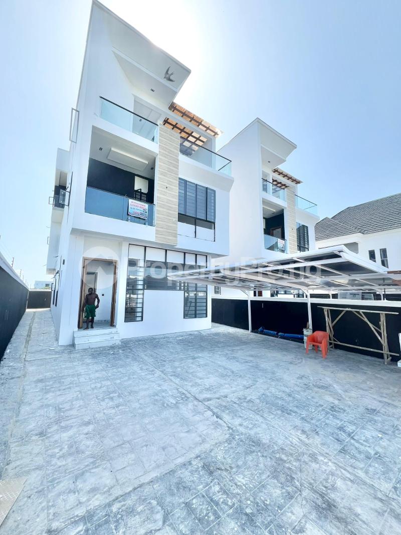 5 bedroom House for sale Chevron Lekki Lagos