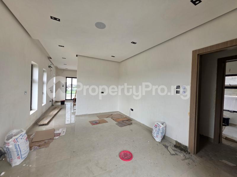 5 bedroom House for sale Lekki Lagos