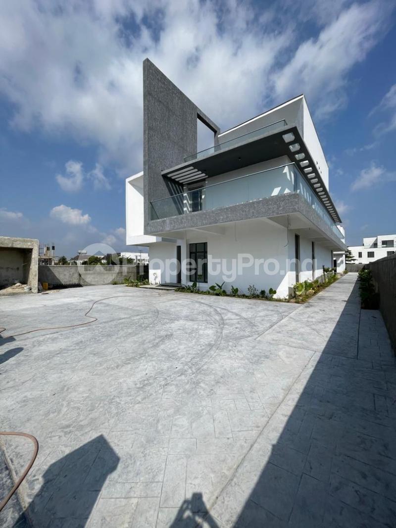 House for sale Osapa london Lekki Lagos