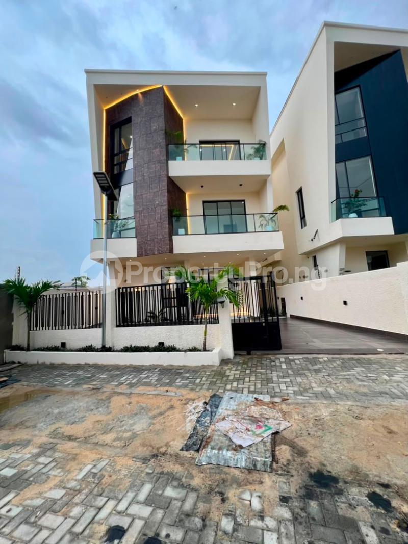 5 bedroom House for sale Chevron Lekki Lagos