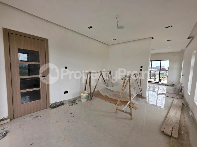 5 bedroom House for sale Lekki Lagos