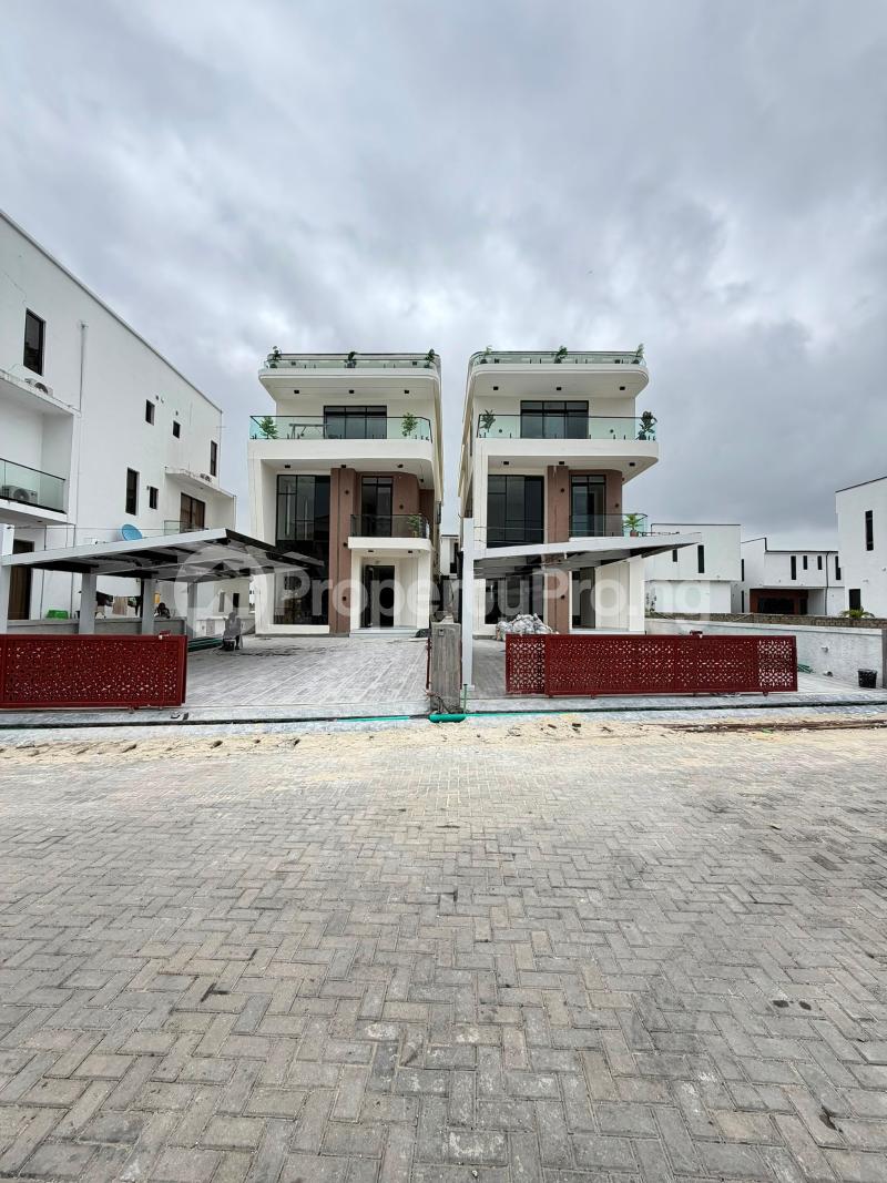 5 bedroom House for sale Chevron Toll Gate Lekki Lagos