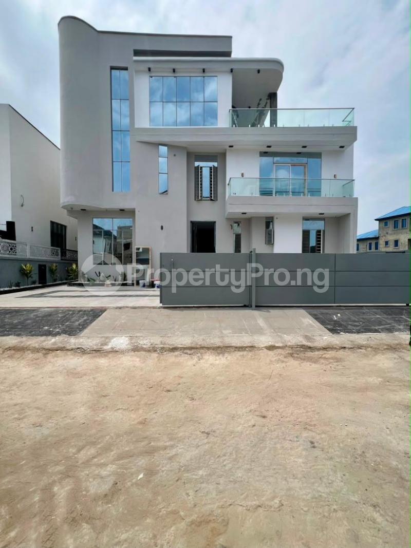 5 bedroom House for sale Chevron Lekki Lagos