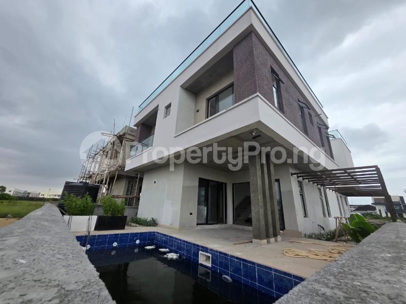 5 bedroom House for sale Lekki Lagos
