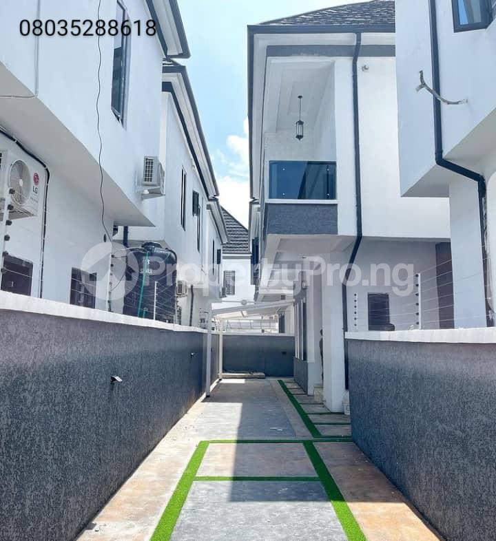 5 bedroom House for sale chevron Lekki Lagos