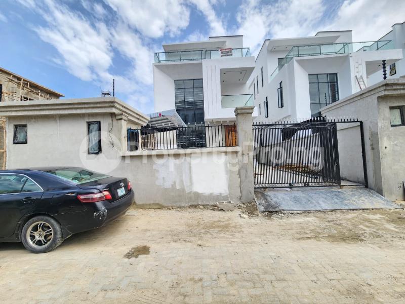 5 bedroom House for sale chevron Lekki Lagos