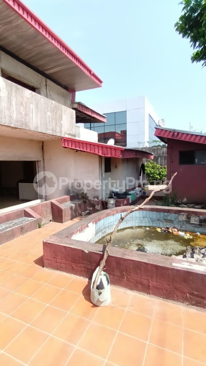 5 bedroom House for rent Akin Adesola Victoria Island Lagos