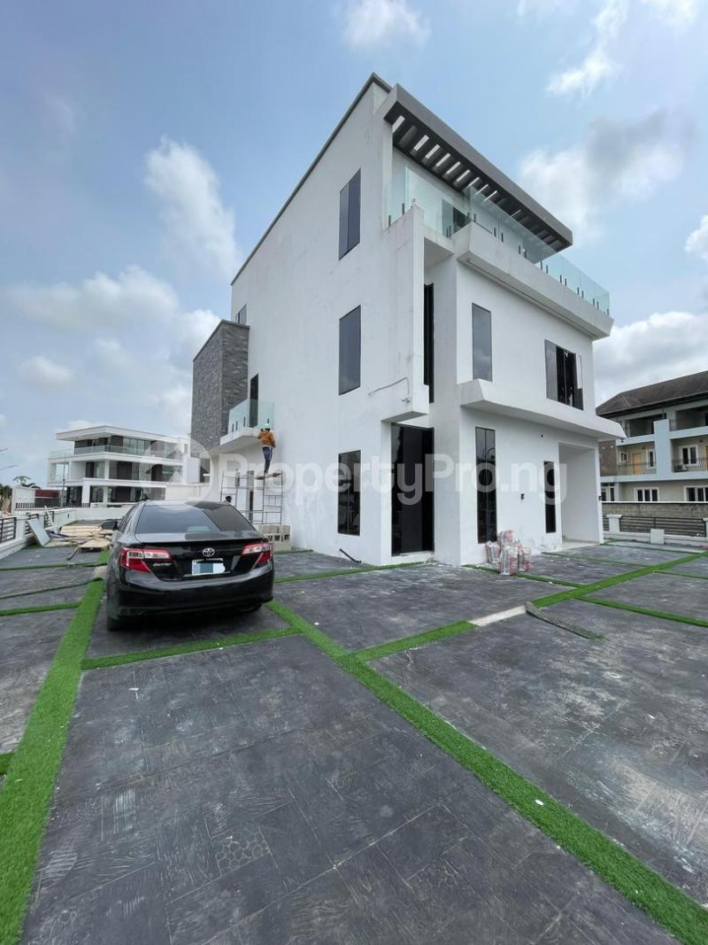 5 bedroom House for sale Osapa london Lekki Lagos